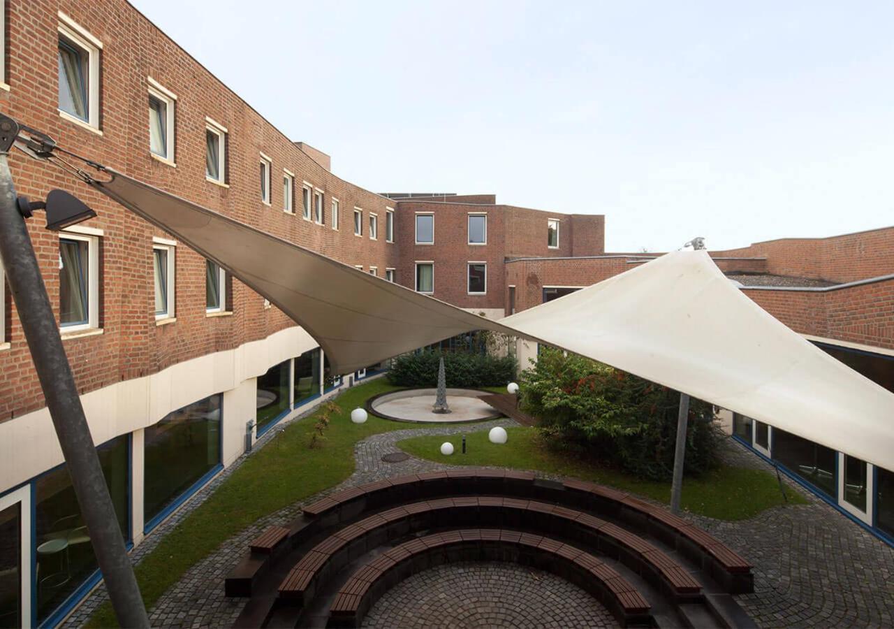 Katholische Akademie Schwerte Hotell Eksteriør bilde