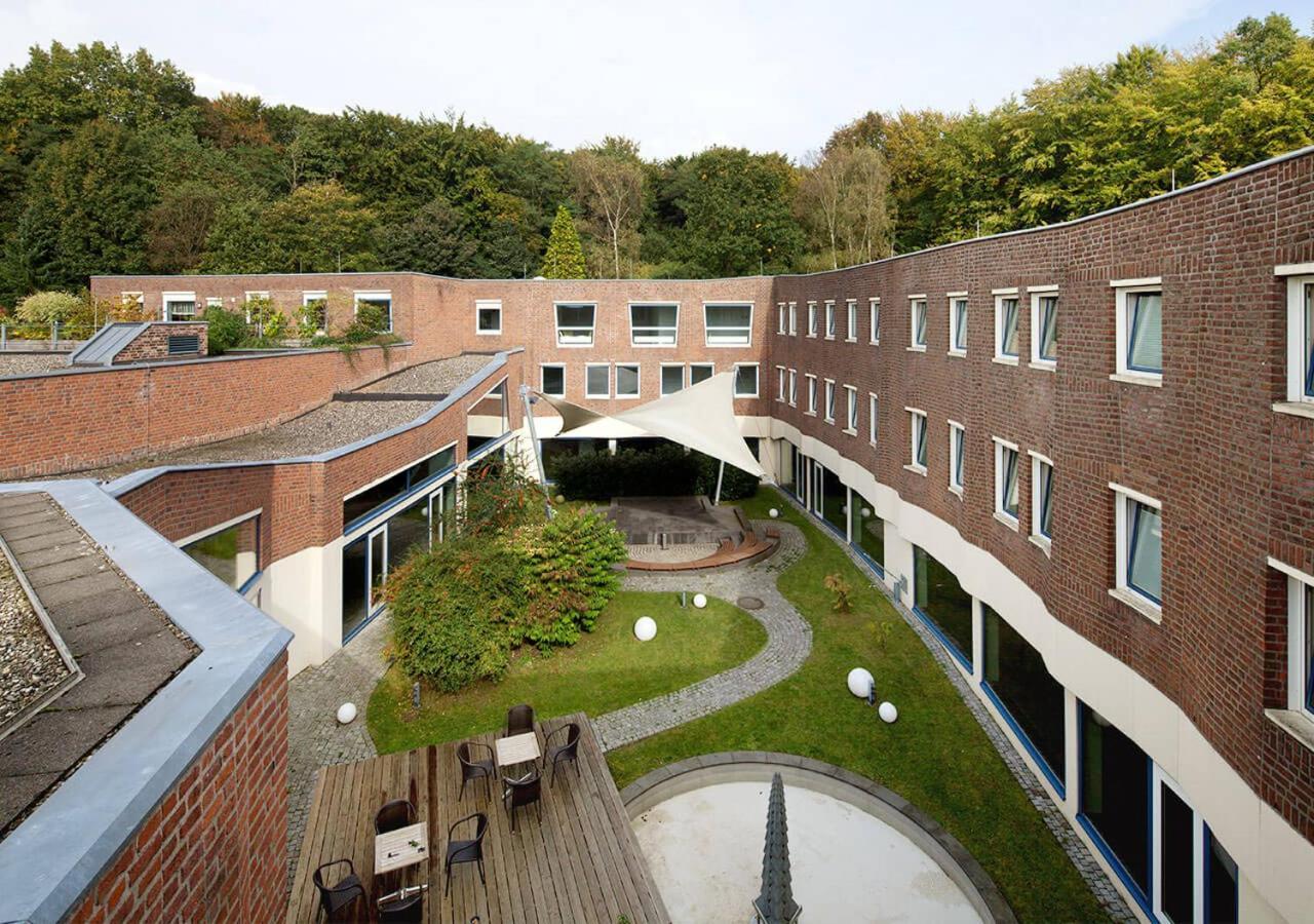 Katholische Akademie Schwerte Hotell Eksteriør bilde