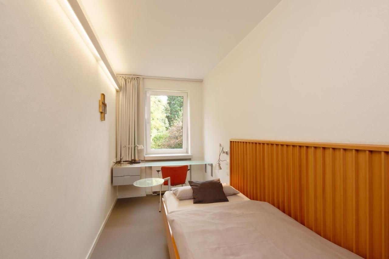 Katholische Akademie Schwerte Hotell Eksteriør bilde